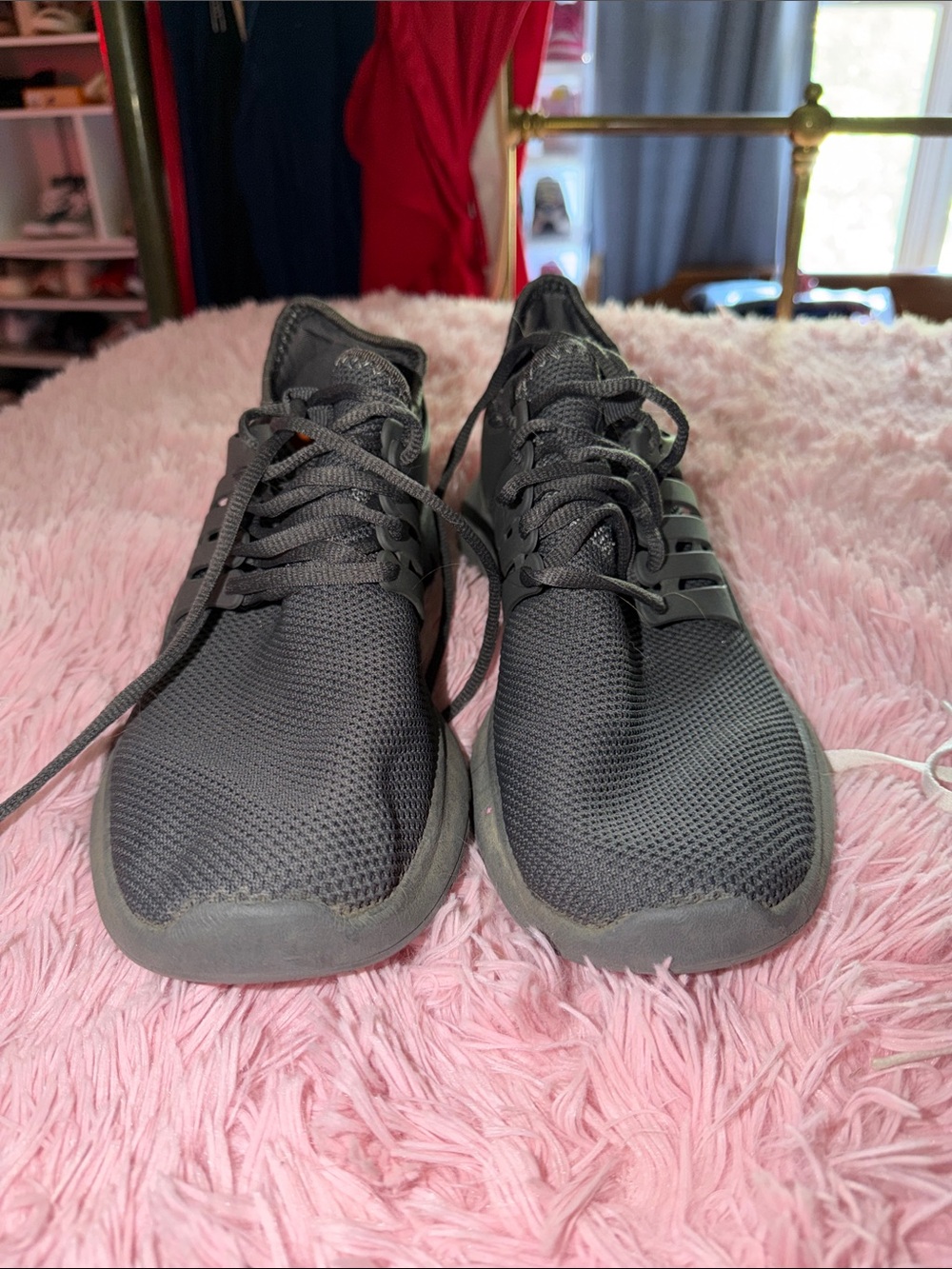 adidas Men's Dark Gray Lightweight Knit Sneakers